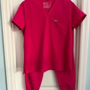 Figs Bright Pink Technical Scrub Top